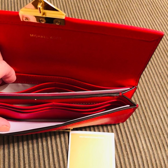 Wallet - Picture 3 of 4